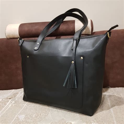 Large leather handbag 